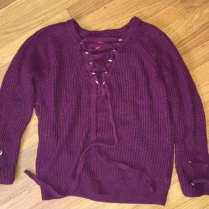 Maroon sweater
